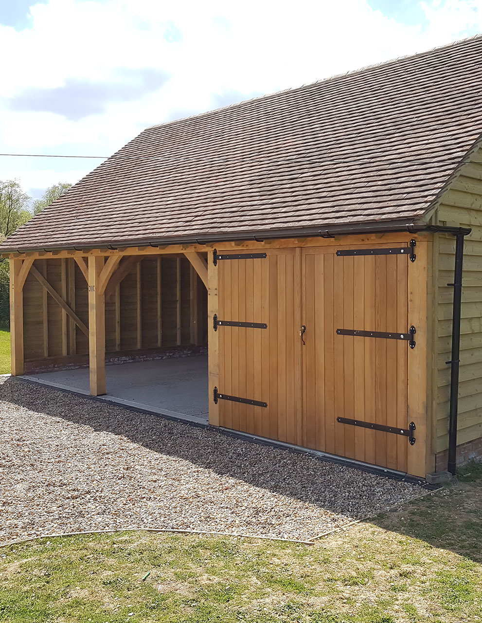Recent oak structure project by Brothers Carpentry Ltd