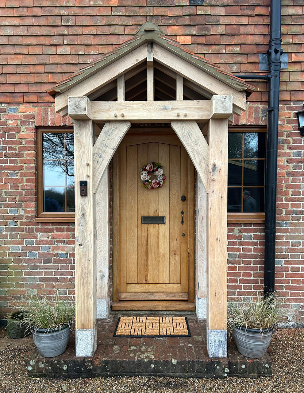 Recent oak structure project by Brothers Carpentry Ltd